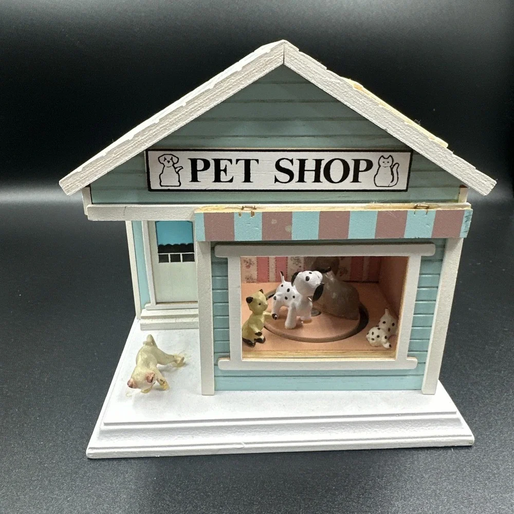 Berkeley Designs 'Pet Shop'‎ Music Box plays 
